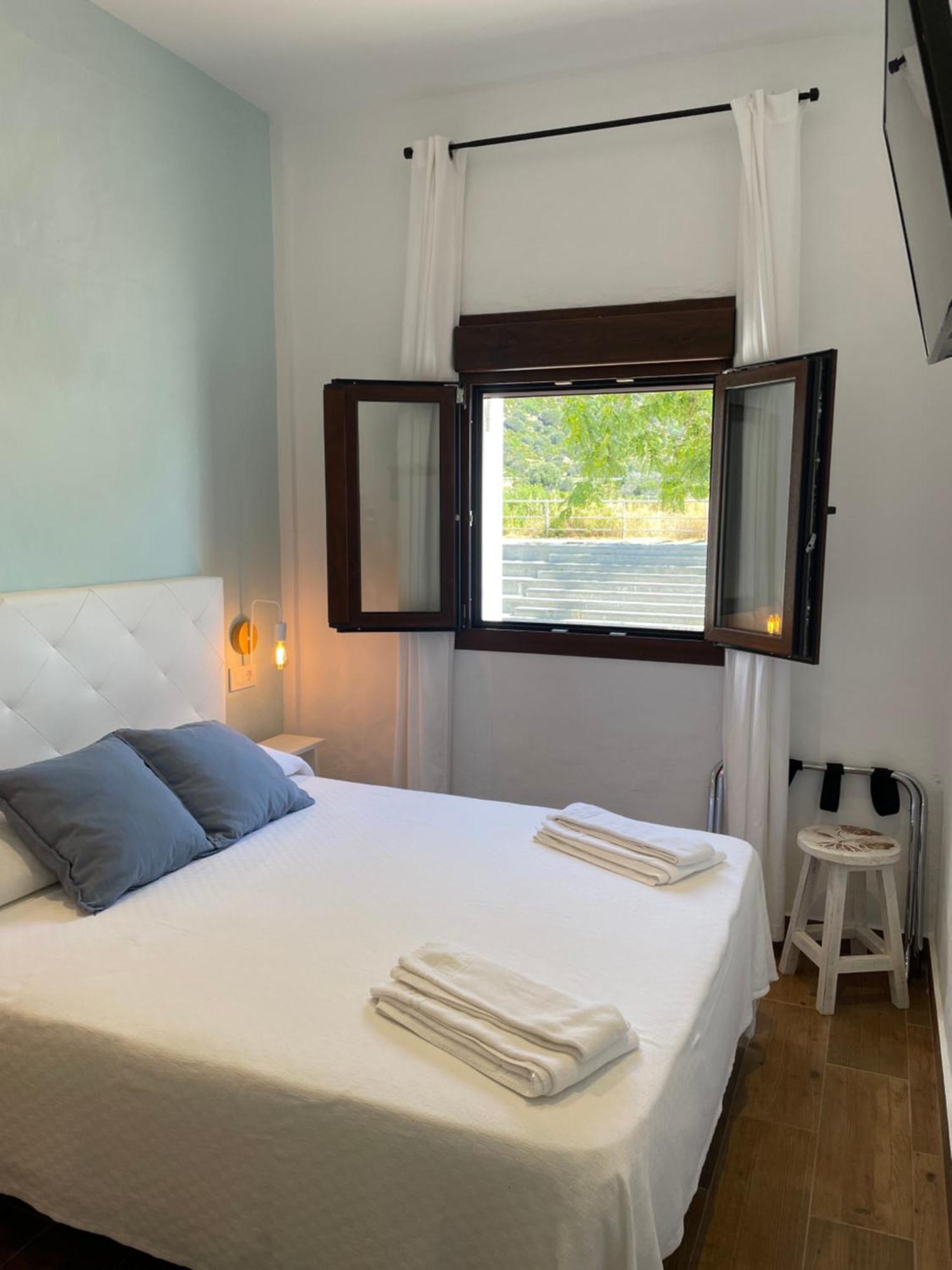 El Escondido De Zahara Hotel Захара-де-лос-Атунес Экстерьер фото